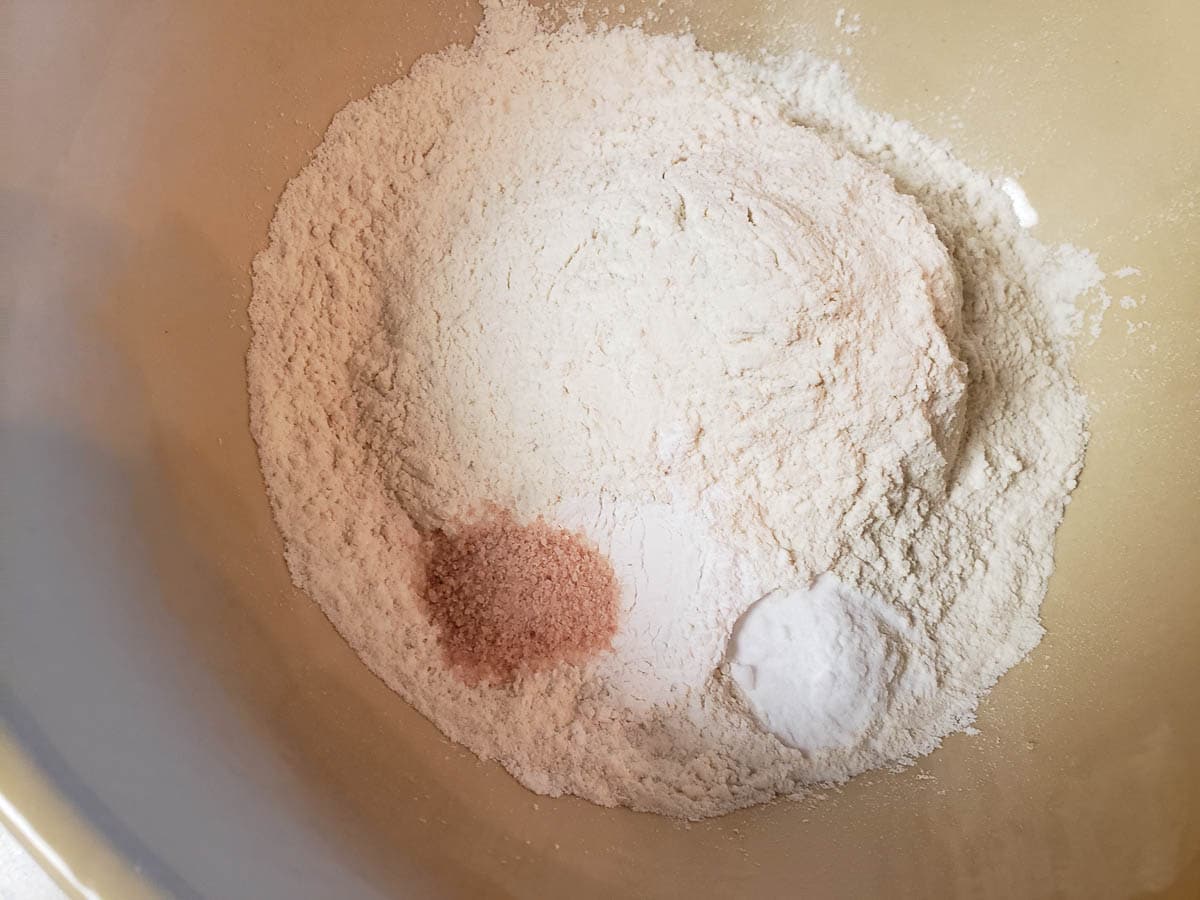 dry ingredients for cookies in mixing bowl